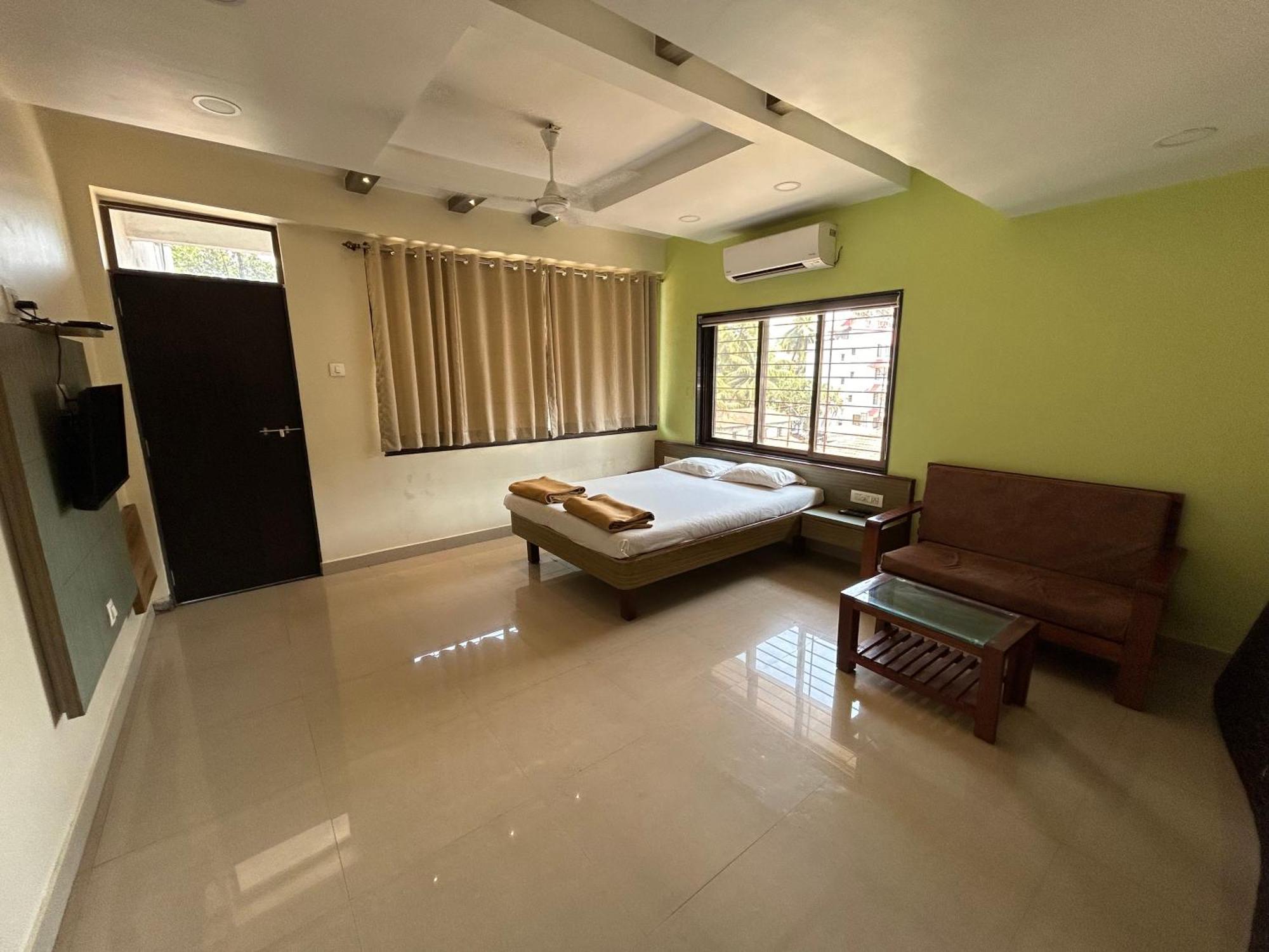 Hotel Aaba'S Gomantak Sawantwadi Exterior photo